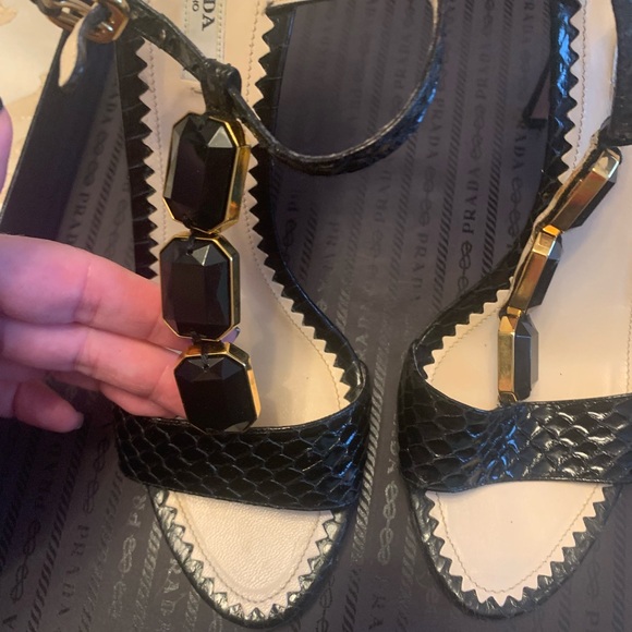 Prada shoes Sz 38 ❤️🔥❤️🔥 - Picture 4 of 6